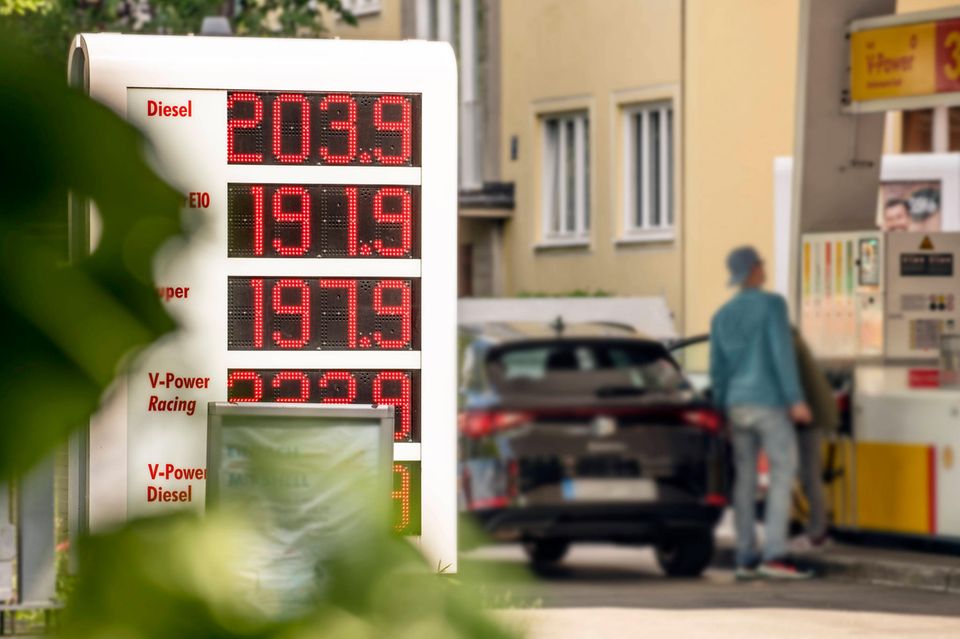 Trotz Tankrabatt: Die Spritpreise an den Tankstellen sind kaum gesunken 