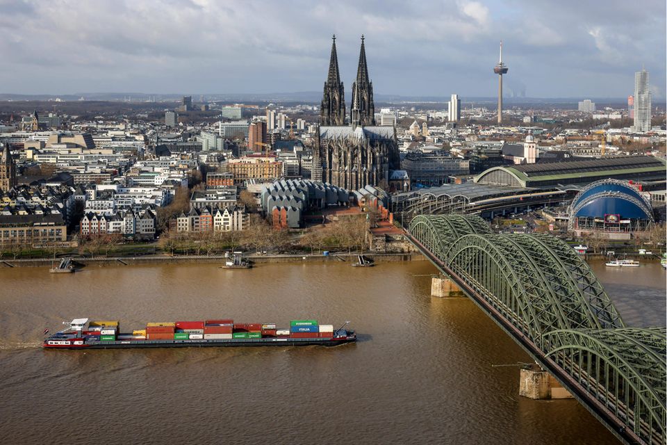 Luftansicht von Köln und dem Kölner Dom