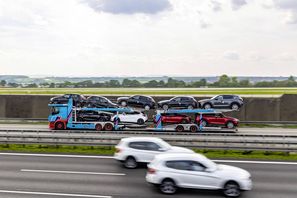 Autotransport in Baden-Württemberg: Der Dienstwagen bleibt ein Argument
