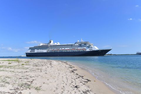 Wenige Tage, bevor die Corona-Pandemie anrollte, stach die MS Zaandam in See