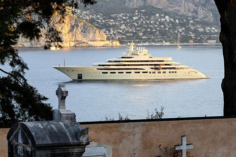 Superyacht „Dilbar“: 2017 vor der Côte d’Azur