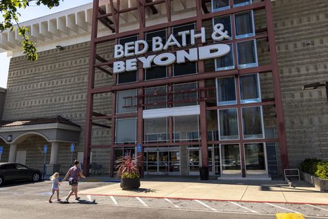 Die Aktie von Bed Bath & Beyond schoß plötzlich in die Höhe und stürzte ebenso plötzlich wieder ab