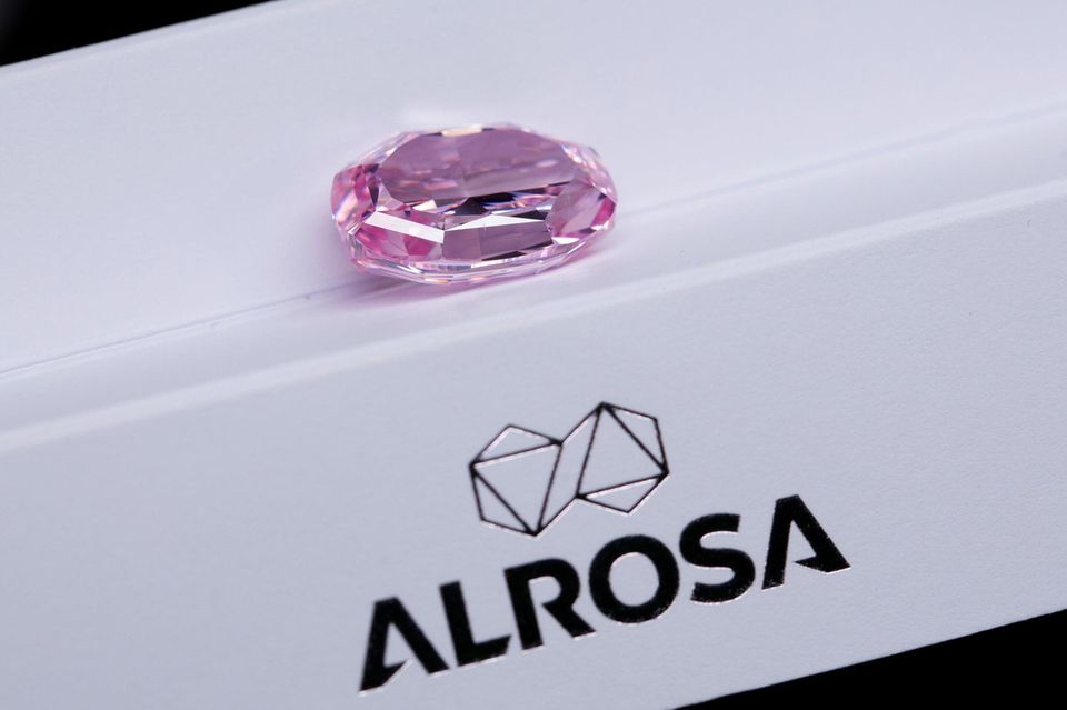Alrosa verkauft Diamanten im Wert von 250 Mio. Dollar pro Monat
