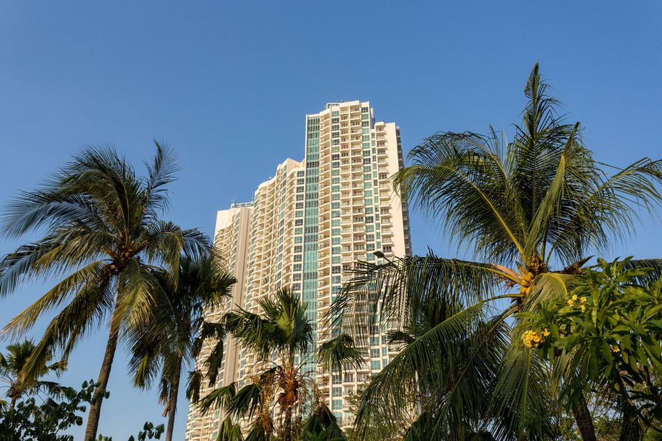 #2 Indonesien Ein Wohnturm in Indonesien