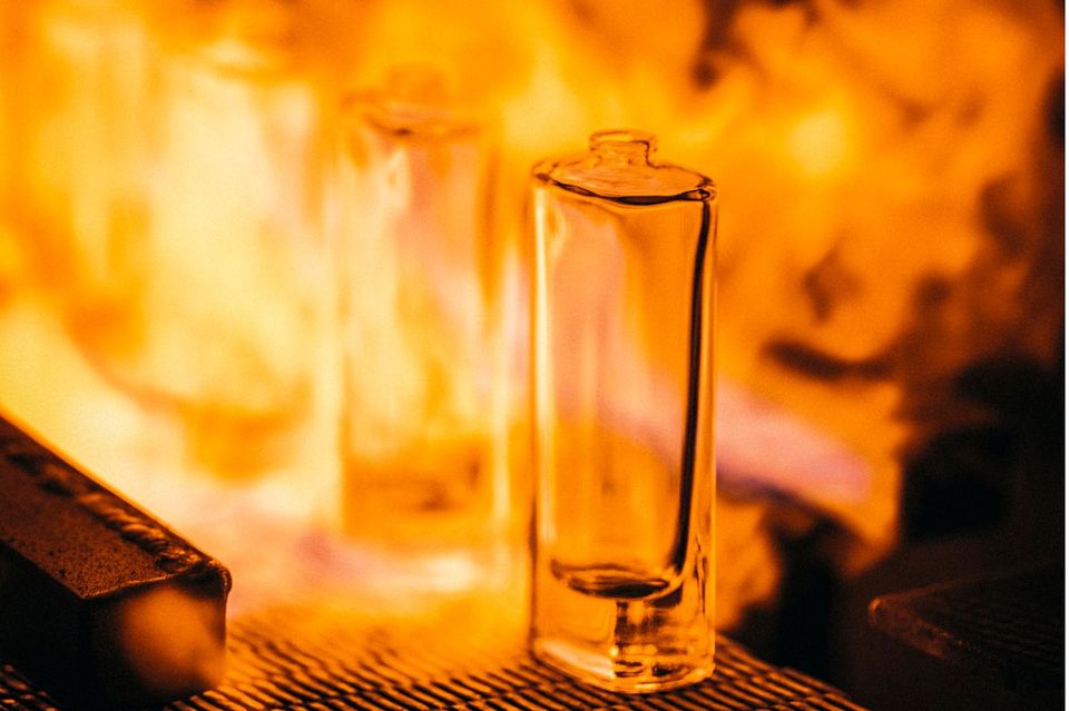 Heinz-Glas produziert Flakons für die Parfumindustrie