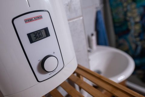 Elektrischer Durchlauferhitzer: Die Bundesregierung will den Bürgern angesichts rapide steigender Energiekosten unter die Arme greifen