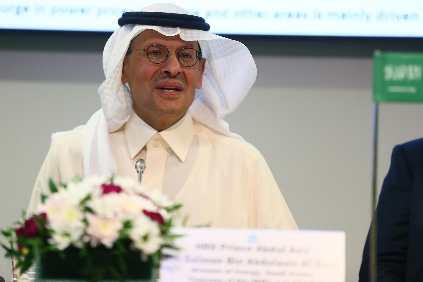 Der saudische Energieminister Abdulaziz bin Salman auf einer Pressekonferenz nach der Opec+-Entscheidung
