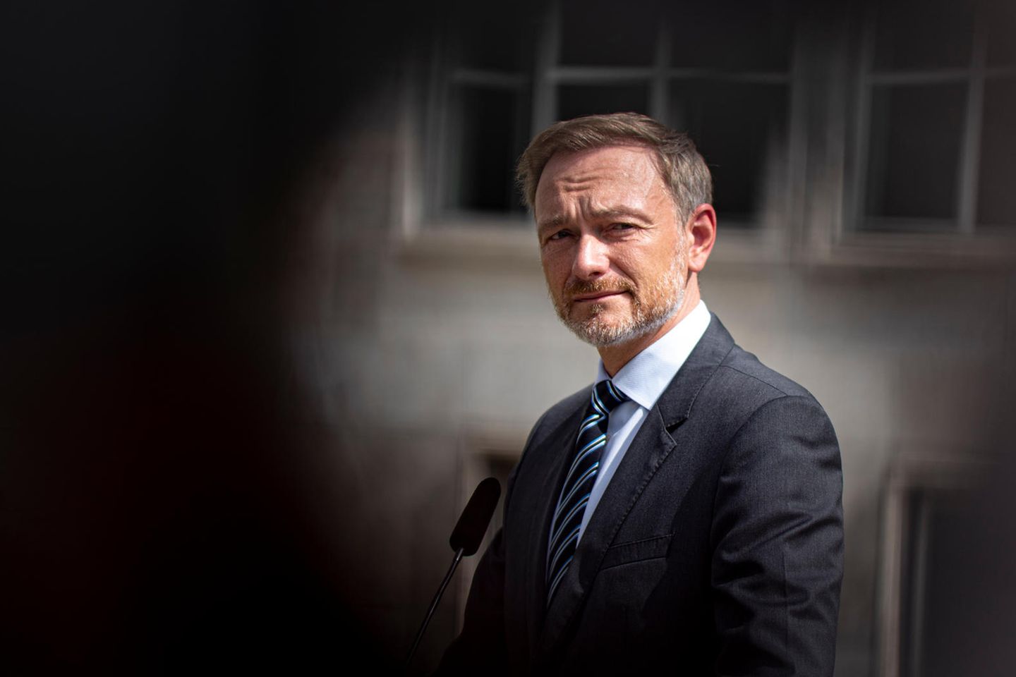 Skeptischer Minister: Mit dem Ja zur Ampel habe sich die FDP politischen Realitäten gefügt, sagt Christian Lindner