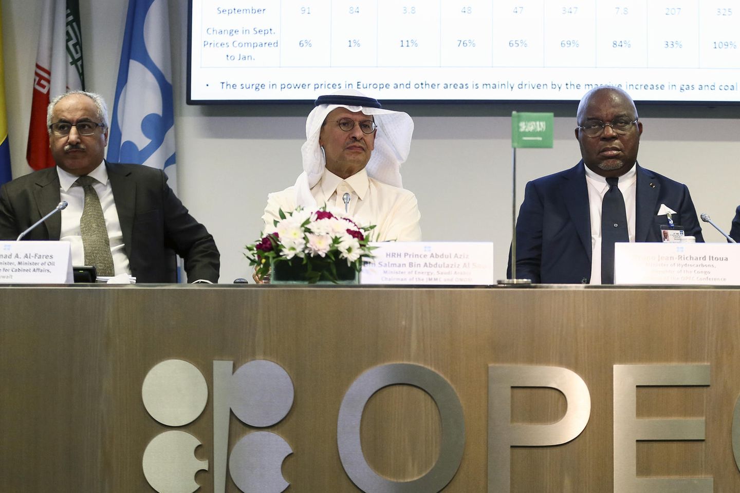Opec-Vertreter bei der Pressekonferenz in Wien