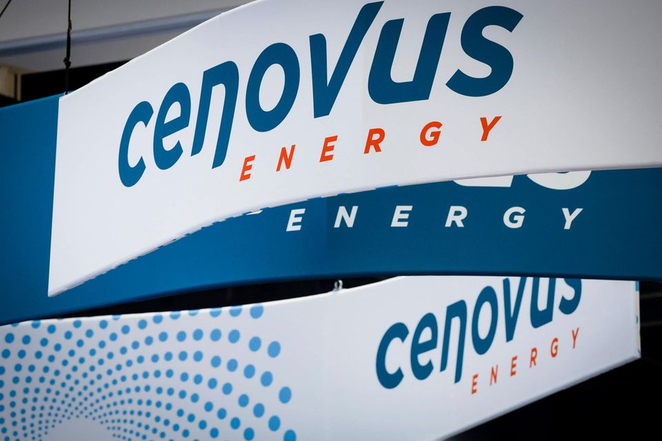 Cenovus Energy ist ein Mineralölkonzern aus Kanada. Er stieg im Geschäftsjahr 2021 (das im März 2022 endete) auf Platz 384 im „Fortune Global 500“-Ranking ein. Das gelang laut dem US-Wirtschaftsmagazin mit einem Umsatzplus von 275 Prozent auf 37,0 Mrd. US-Dollar. Das börsennotierte Unternehmen aus Calgary war erstmals in dem Ranking der 500 umsatzstärksten Firmen weltweit vertreten.