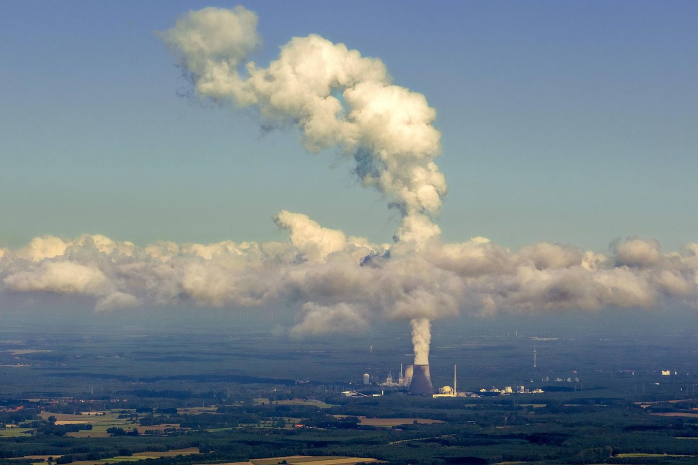 Das Kernkraftwerk Emsland in Niedersachsen ist eines der drei letzten aktiven Kernkraftwerke in Deutschland 