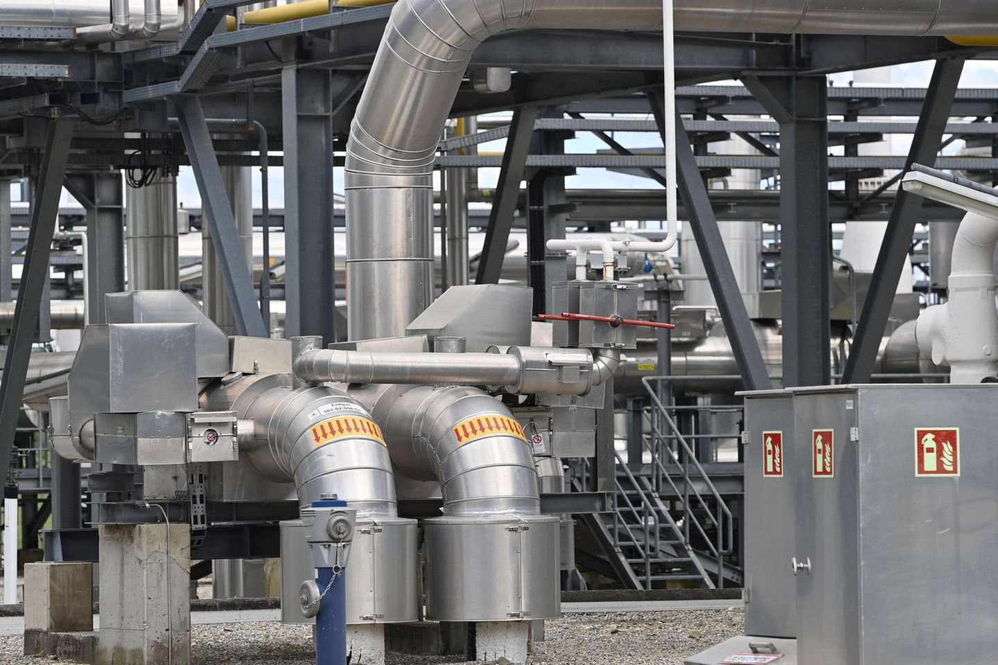 Unterirdische Gasspeicheranlage in Haidach: Der Gaspreis sinkt in Europa auf unter 100 Euro pro Megawattstunde - und damit auf den niedrigsten Stand seit vier Monaten. Das liegt auch an bundesweit vollen Speichern