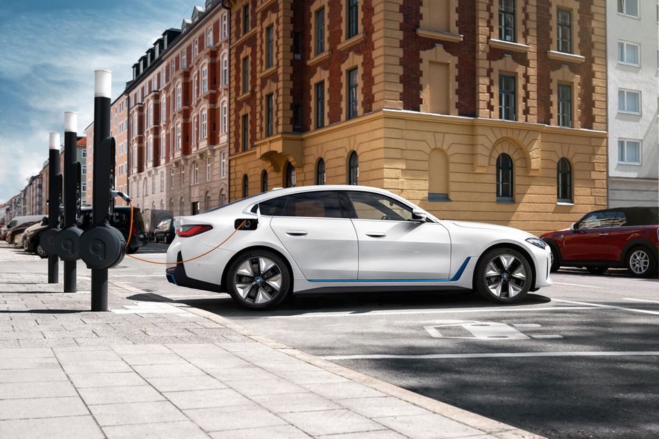Sportliche Silhouette: Der BMW ist ein echtes Coupé