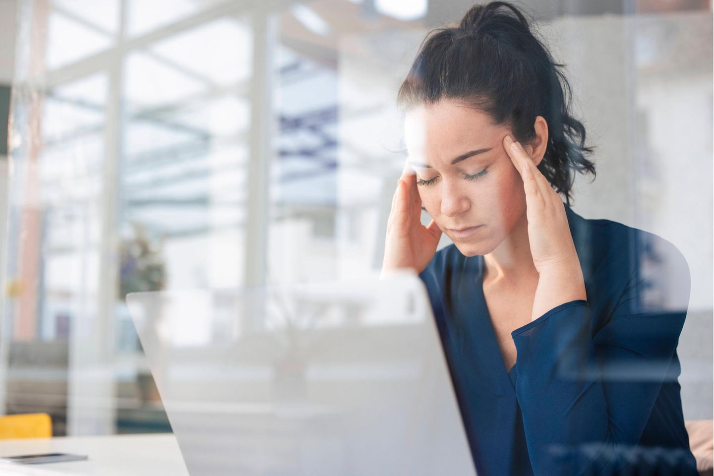 Psychische Erkrankungen sind weit verbreitet: Online-Therapien können keine Behandlung beim Therapeuten ersetzen