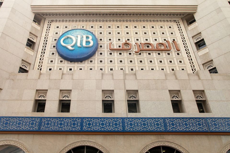 Mit der Qatar Islamic Bank findet sich ein weiteres Finanzinstitut in der Spitzengruppe des Rankings. Sie ist „Forbes“ zufolge die größte islamische Bank des Emirats mit mehr als 40 Prozent Marktanteil in diesem Sektor. Die Marktkapitalisierung belief sich zum Stichtag auf 11,9 Mrd. Dollar.