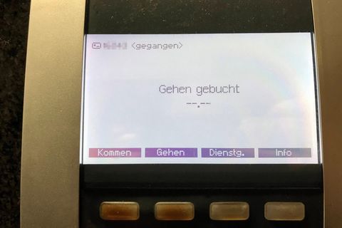 Stempeln bald alle Arbeitnehmer? Zumindest ist eine systematische Zeiterfassung verpflichtend, urteilte das Bundesarbeitgericht