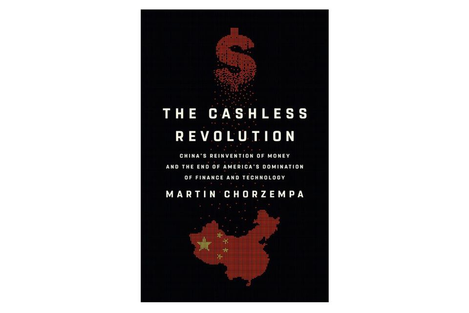 von Martin Chorzempa  In nur einem Jahrzehnt hat China das Bargeld vollkommen hinter sich gelassen. Verantwortlich dafür: eine kleine Anzahl an Fintech-Unternehmen. Martin Chorzempa dokumentiert den raschen Aufstieg der chinesischen Fintechs. Wie haben sie China bereits verändert und was bedeutet das für die chinesische Regierung und den Rest der Welt?  PublicAffairs - 28,84 Euro