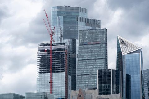Finanzdistrikt in der Londoner City: 2022 war für Fondsmanager ein Jahr, das alte Gewissheiten auf den Kopf gestellt hat