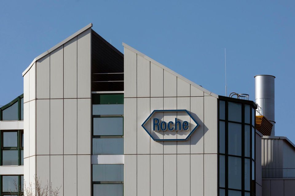 8 Roche Eine knappe Mehrheit der 25 besten Arbeitgeber (56 Prozent) hatte ihren Hauptsitz in Deutschland. Mit Roche fand sich auf Platz acht ein Schweizer Unternehmen. Der Pharmakonzern kam im Ranking wie neun der zehn Spitzenreiter auf 4,6 von 5,0 möglichen Punkten. „Tolle Stimmung, hohe Wertschätzung und Führung auf Augenhöhe“, meinte ein Vertriebsmitarbeiter aus Kiel.