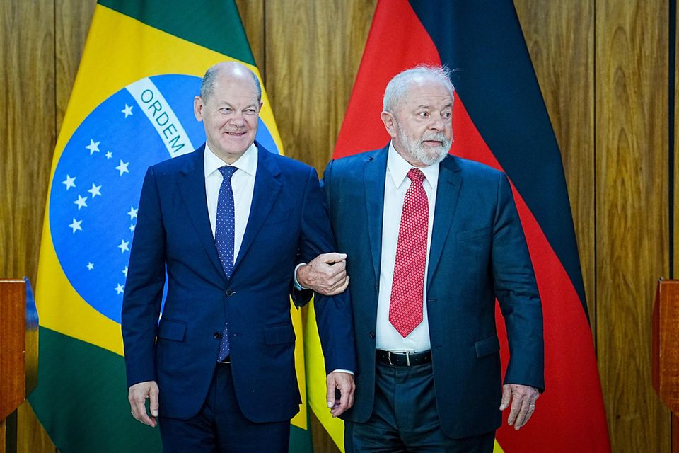 Bundeskanzler Scholz und der brasilianische Präsident Lula da Silva nach der gemeinsamen Pressekonferenz