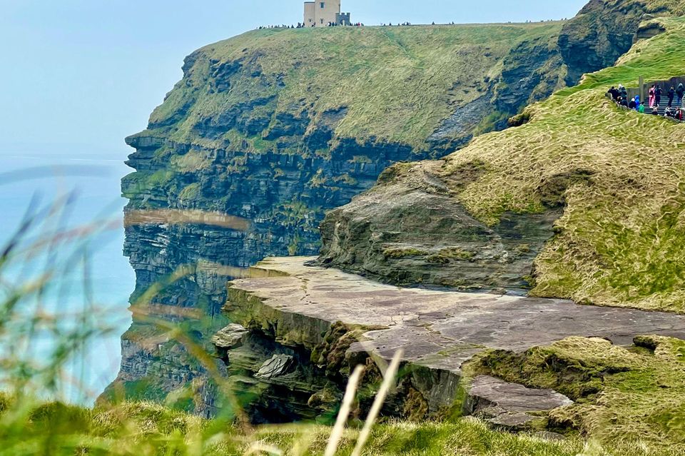 Irland kam im Peace Index der Bestmarke von 1,0 so nah, wie es sonst nur zwei andere Länder schafften. Die Experten vergaben eine Endnote von 1,288. Irland erhielt lediglich in vier der 23 Einzelkategorien eine Note ab 2,0. Am schlechtesten wurde die Polizei bewertet (2,4). Einen positiven Trend attestierte das IEP bei den Inhaftierten und der empfundenen Kriminalitätsrate in der Bevölkerung.