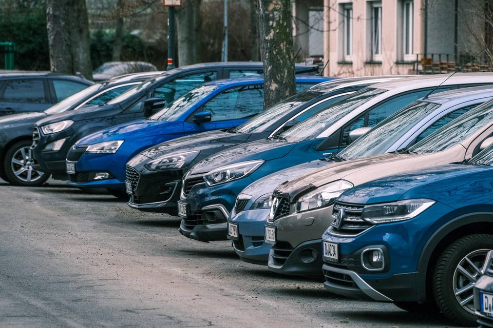 Wer fährt das Auto: Je größer der Fahrerkreis umso teurer kann die Versicherung werden