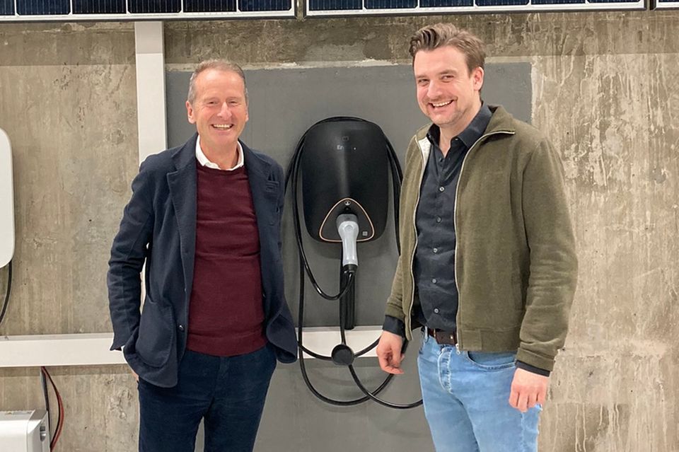 Ex-VW-Chef Herbert Diess (l.) und Enpal-Gründer Mario Kohle tauschten sich am Montag dazu aus, wie Europa eine eigene Solarmodul-Produktion aufbauen kann