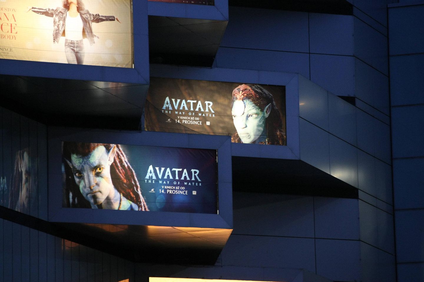 „Avatar: The Way of Water“ übertraf alle Erwartungen und spielte bisher 2,3 Mrd. Dollar ein 