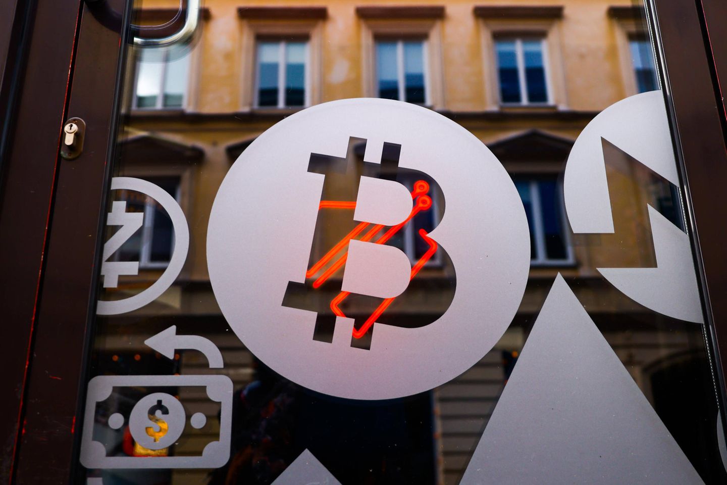Der Bitcoin hat sich von seinen Tiefstständen erholt