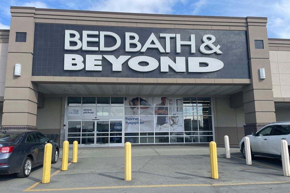 Eingang einer Filiale von Bed Bath & Beyond in den USA