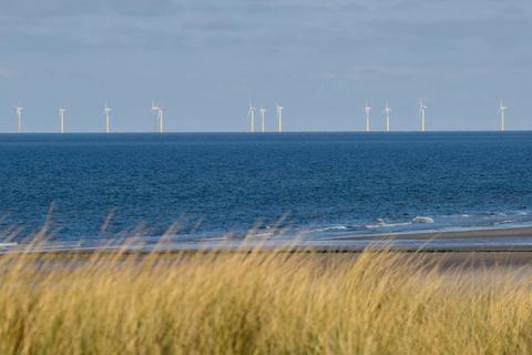 Offshore-Windpark in der Nordsee vor Wangerooge, Niedersachsen