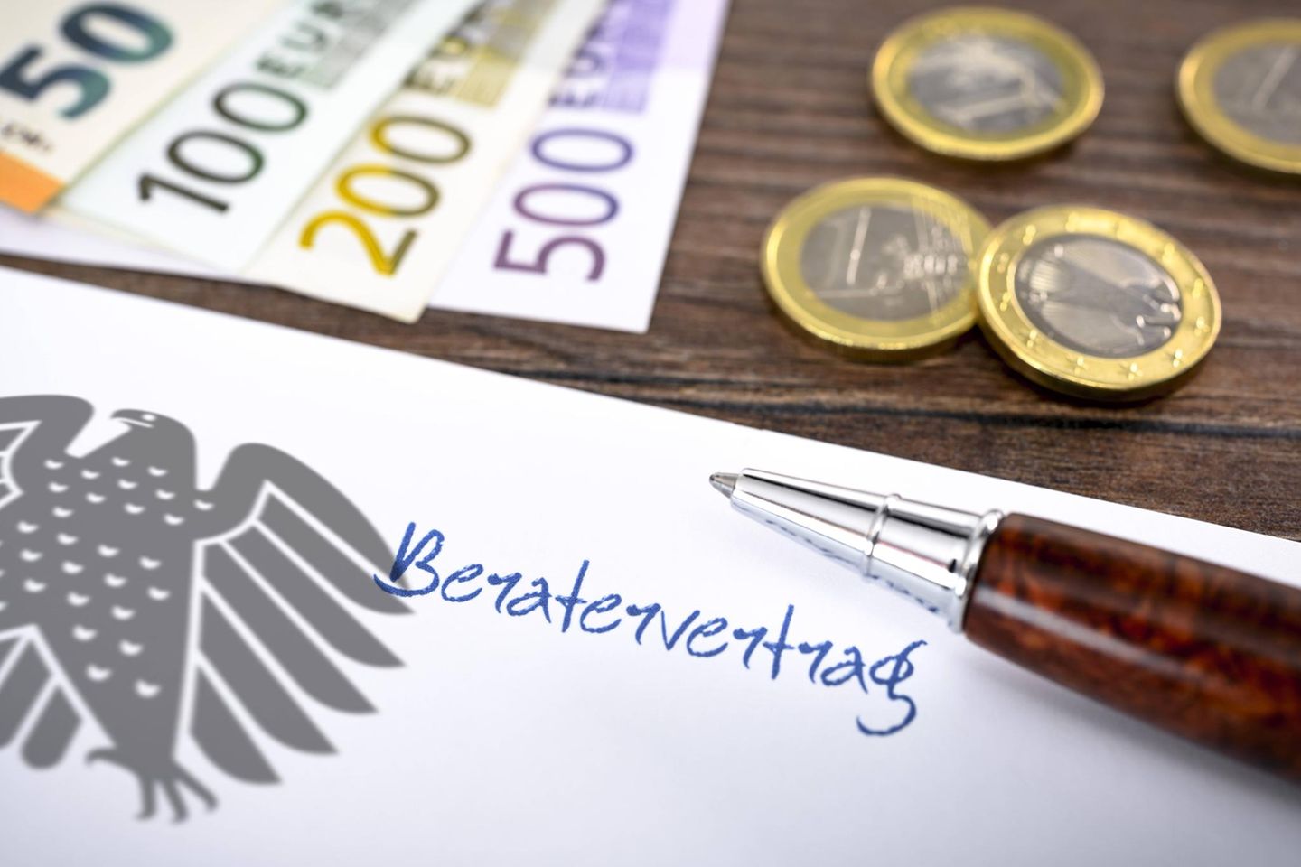 4,4 Mrd. Euro im Jahr gab der Staat zuletzt für Beraterinnen und Berater aus