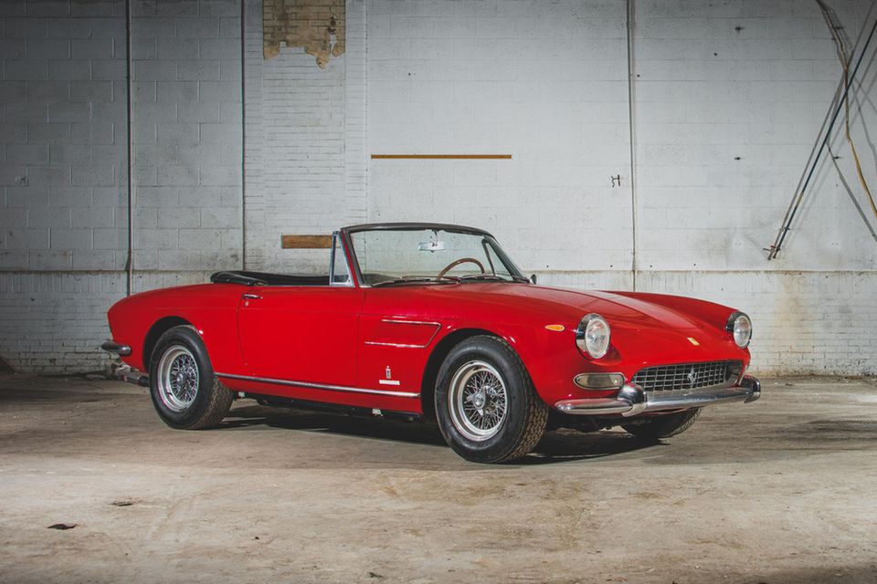1965 Ferrari 275 GTS by Pininfarina