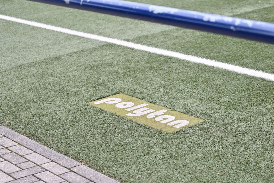 Kunstrasenplatz von Polytan: Der deutsche Hersteller aus Burgheim ist einer der bekanntesten Player in Europa