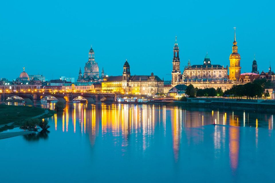 Dresden schob sich im Digitalisierungs-Ranking vom sechsten auf den dritten Platz vor. Mit 81,6 Punkten klappte erstmals der Sprung aufs Treppchen. Dresden glänzte insbesondere in der Unterkategorie „Gesellschaft“. Die hier erzielten 95,0 Punkte waren der deutschlandweit zweitbeste Wert in dieser Sparte.