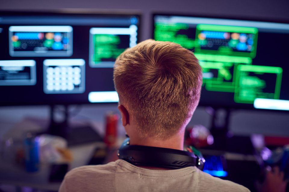 Die Hacker sind nach Erkenntnis des Experten oft sehr jung (Symbolbild)