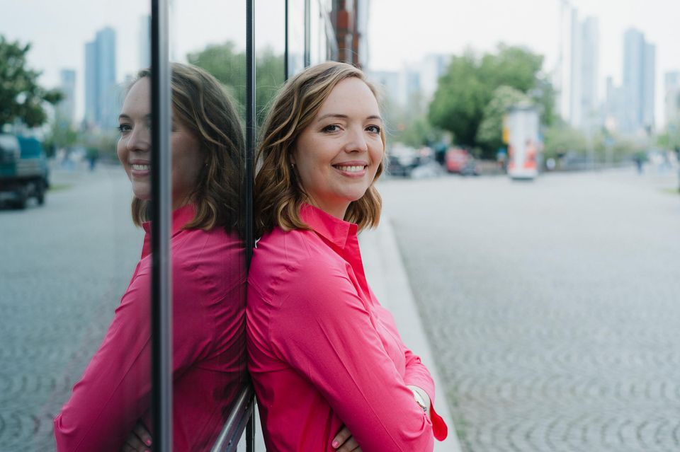 Finanz-Expertin Claudia Müller hat Tipps und Tricks für eine generationenübergreifende Finanzplanung.