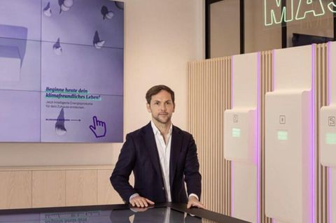 Philipp Schröder ist mit seinem Solar-Startup 1Komma5 das jüngste Beispiel für das Investoreninteresse in junge Klimaunternehmen. Im vergangenen Monat erreichte das Unternehmen in der Series B-Runde Unicorn-Status – wird also mit über 1 Mrd. Euro bewertet