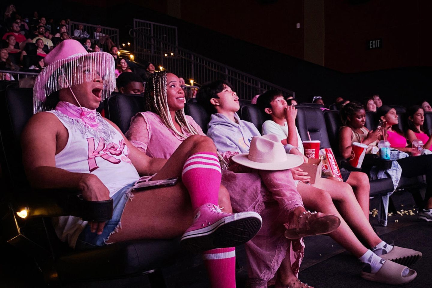 "Barbie"-Fans im Kino