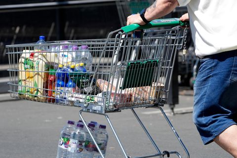 Die Inflation macht den Verbrauchern weiter zu schaffen