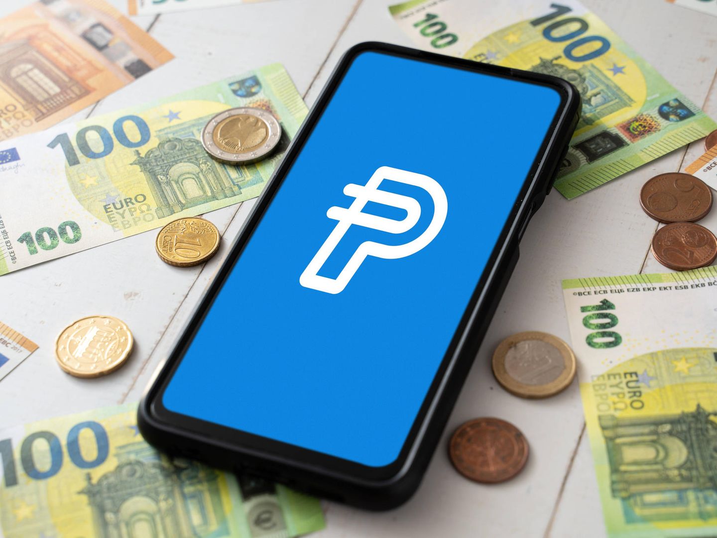 Paypal launcht eigenen Stablecoin – und verdient an Staatsanleihen -  Capital.de