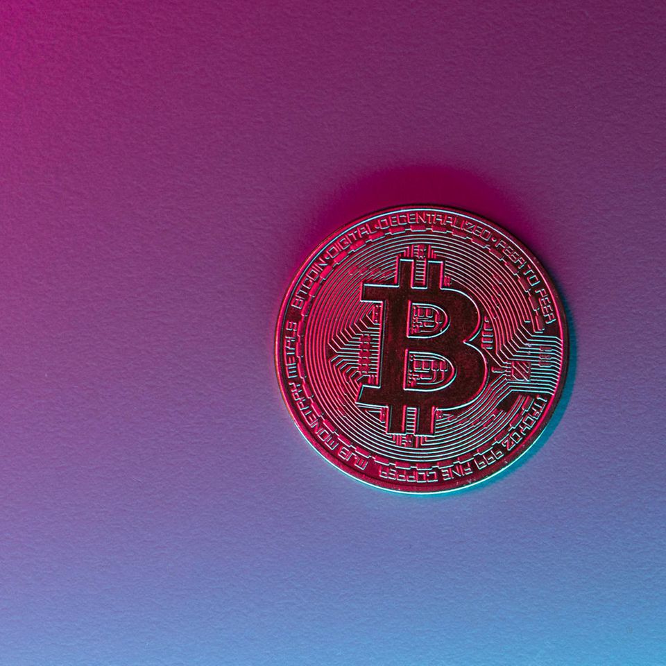 Alte Theorie erhält neue Nahrung: Hat die NSA Bitcoin erfunden? - Capital.de