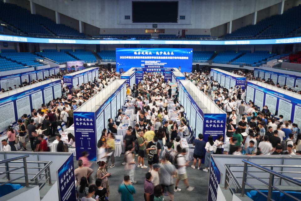 Jobmesse in Wuhan