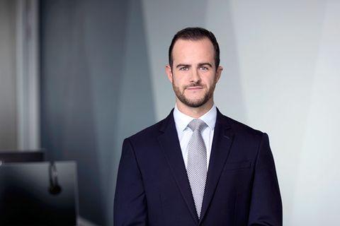 Michael Hall ist Head of Distribution bei Spectrum Markets