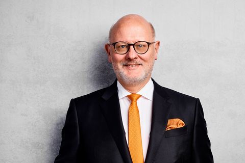Detlef Specovius ist Fachanwalt für Insolvenzrecht und Partner der Sozietät Schultze & Braun