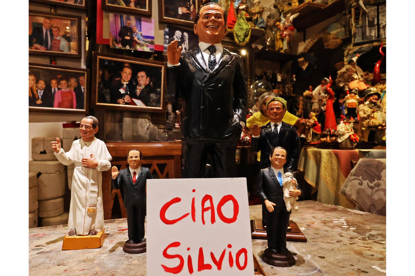Nach seinem Tod im Juni hinterlässt Silvio Berlusconi eine große Lücke in seiner früheren Partei Forza Italia