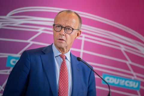 CDU-Chef Friedrich Merz spricht bei einer Pressekonferenz