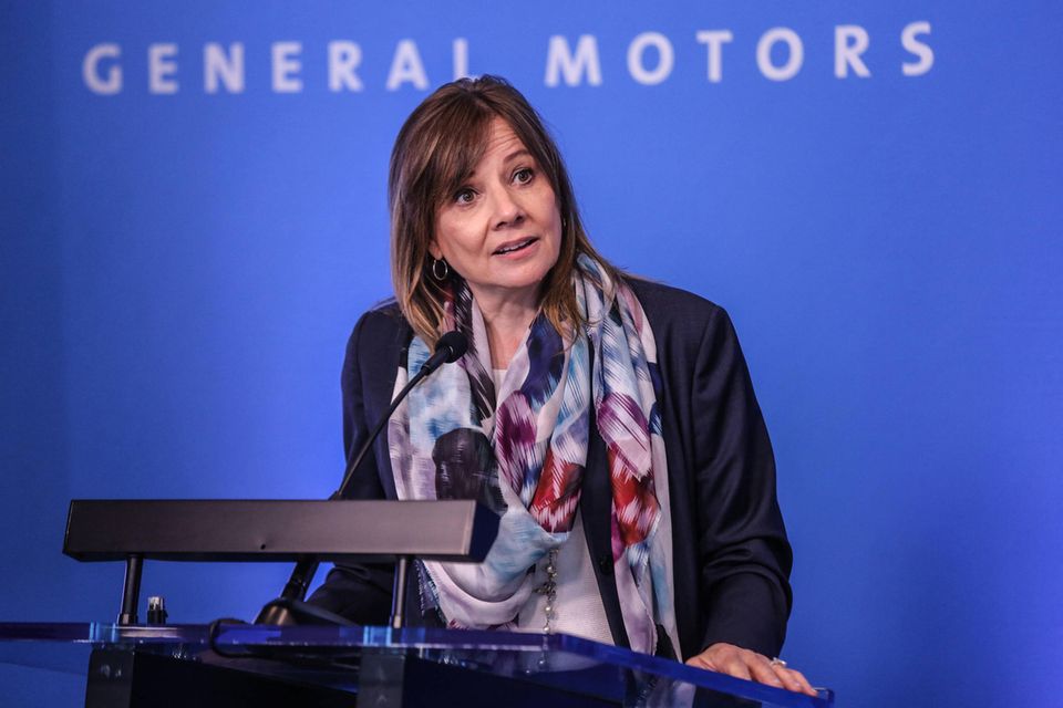 Mary Barra ist seit 2014 CEO von General Motors und damit die erste weibliche Chefin von einem der drei großen US-Autoproduzenten. Seit sie diesen Posten bekleidet, hat das Unternehmen Milliarden in Elektro- und selbstfahrende Autos investiert.