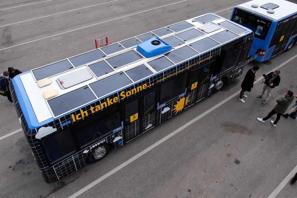 Nach dem Aus für das Pkw-Modell Sion setzt Sono Motors nun auf Solarpanele etwa für Busse