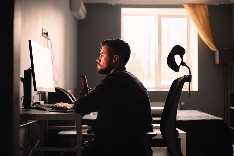 Arbeit von zuhause: Mehr und mehr Chefs fordern mehr Zeit im Büro